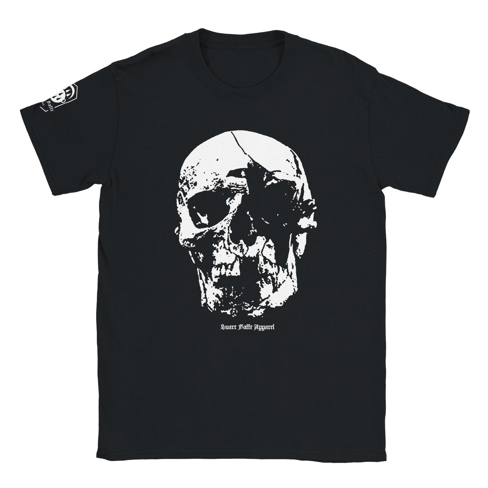 Broken skull - Classic Unisex Crewneck T-shirt | Gildan® 64000 3XL