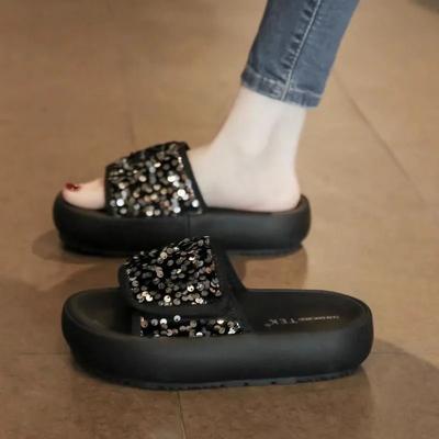 Cool Slippers Women's Summer Wear 2025 New Sequins High-end Thick-soled Beach Sandals Lazy Pregnant Women One-word Drag
