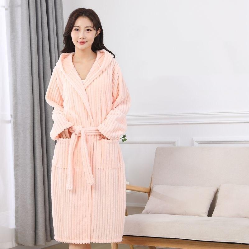Bathrobe Large Velvet Bathrobe Towels Coral Velvet Bath Towels Lady Men Wearable Fast Drying Beach Spa Bathrobes Bath Skirt