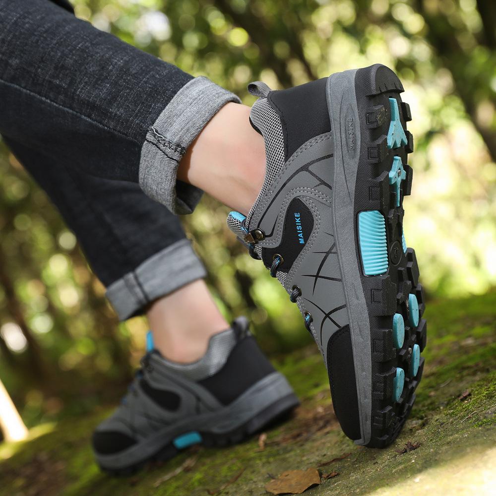 Spring 2025 New Men's Hiking Shoes Large Size Walking Shoes Outdoor Hiking Casual Shoes Tooling Sports Men's Shoes