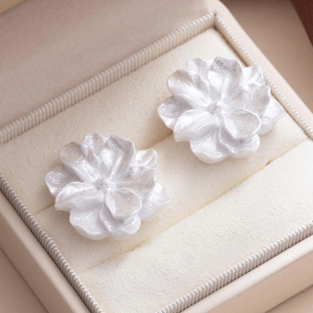 Luxury Camellia Earrings Exquisite Petals Earrings Fashion Flower Earrings  For Women Girls