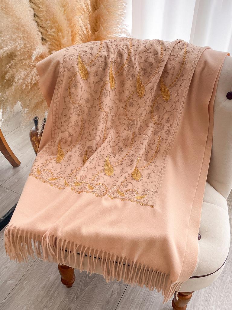 Pashmina Cashmere Feel Blend Mujer Bufanda Scarves Warm Echarpes Embroider Flower Poncho Cape Thick Warm Poncho Kerchief Scraf