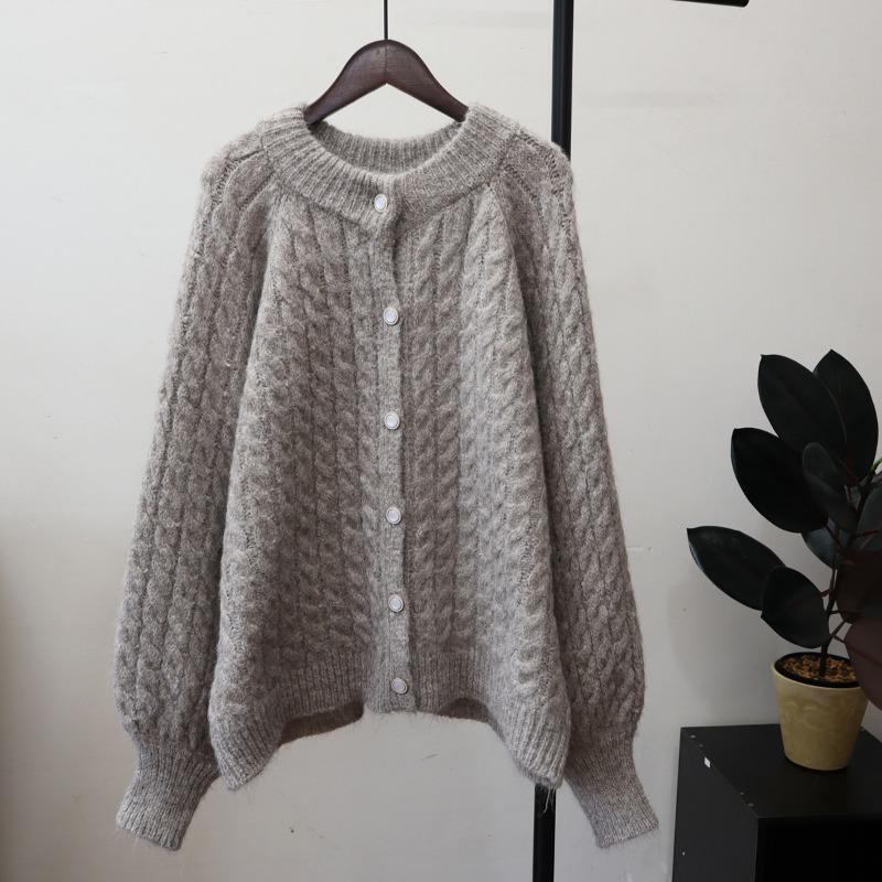 Loose and gentle wind soft waxy sweater jacket autumn and winter new twist crew neck lazy wind knitted cardigan
