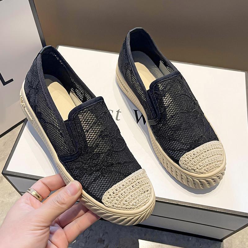 Shoes women's spring 2025 new lazy one-pedal soft-soled cloth shoes breathable mesh casual hollow single shoes