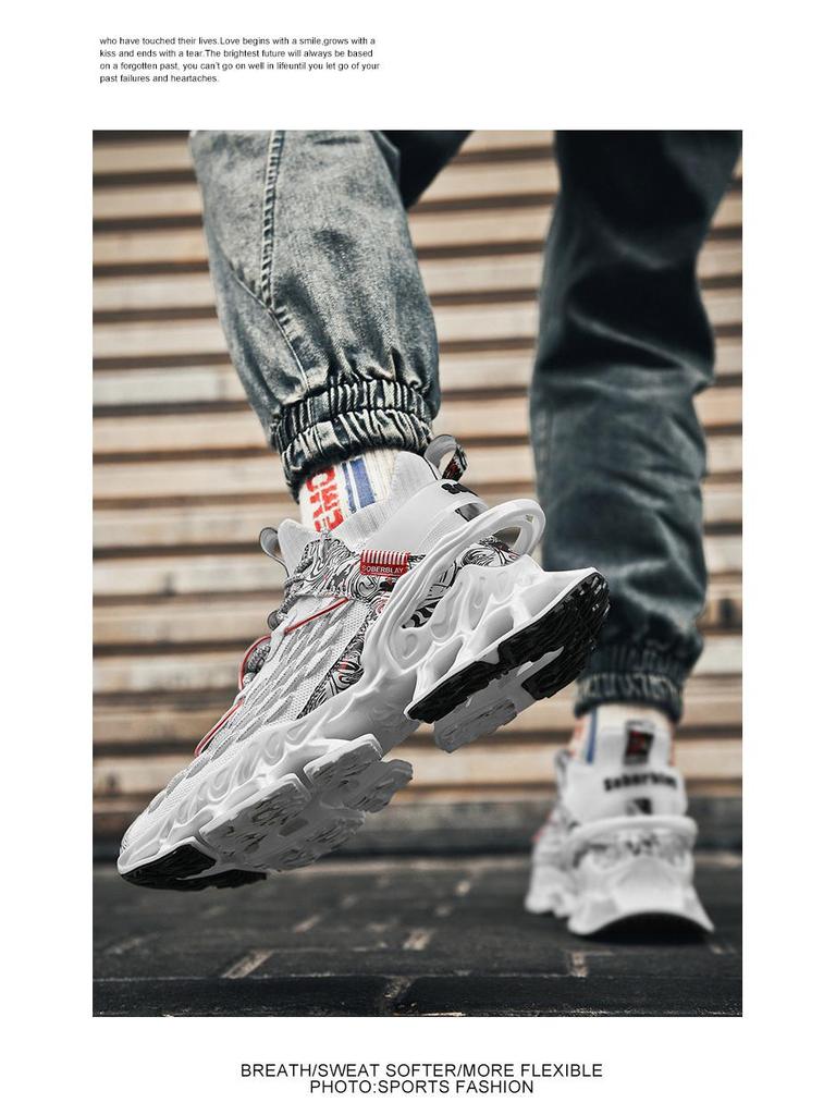 Men's Tech-Inspired Shock-Absorbing Razor Sneakers