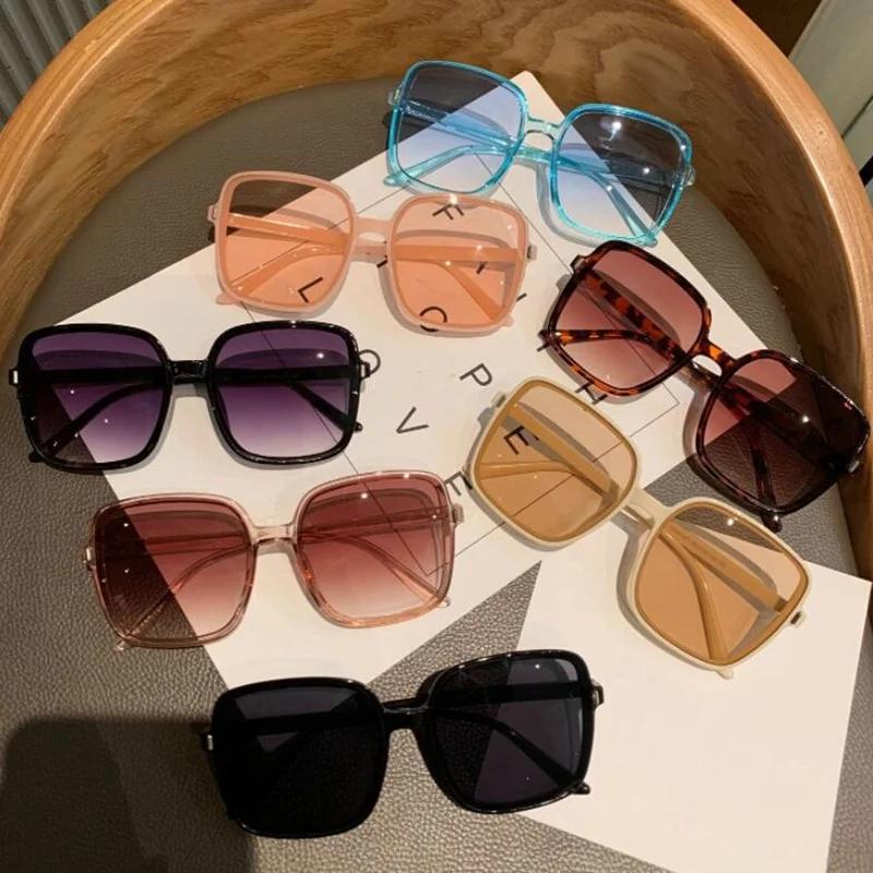 Square Sunglasses Woman Retro Vintage Gradient Sun Glasses Female Clear Lens Black White  Glasses Women
