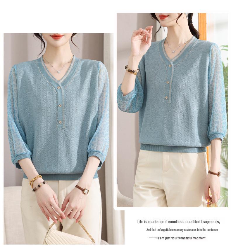 Schicke Frühlings-Strickbluse mit V-Ausschnitt und Gazeärmeln für stilvolle Mütter