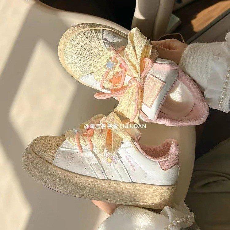 Leather white shoes children's 2025 spring and summer new popular ins trendy versatile niche board shoes niche design sense