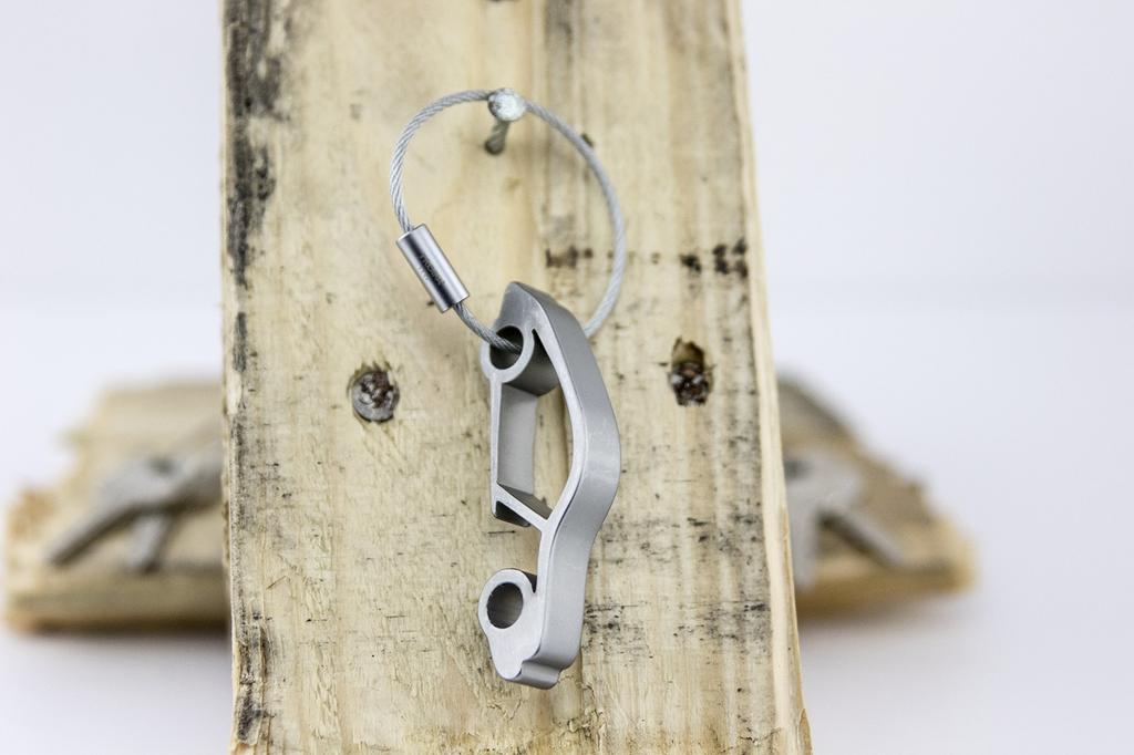 TROIKA Fast Bottle Key Ring BTO10/MA