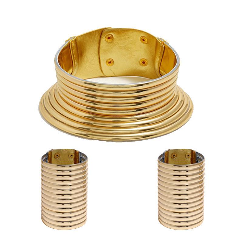 Folkový choker náhrdelník inspirovaný kovem s geometrickým designem pro festivalové nošení