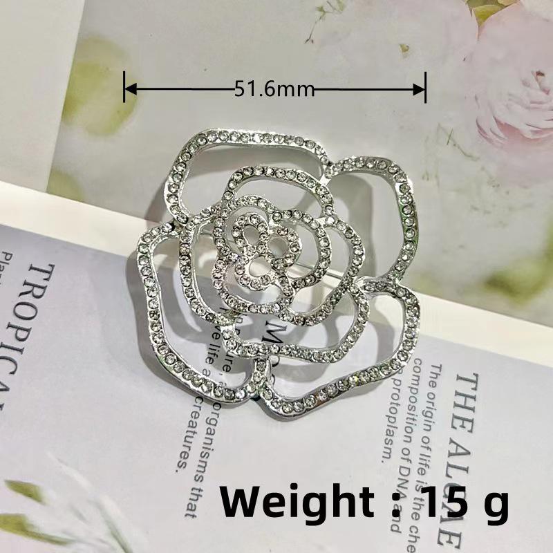 European & American Rhinestone Retro Gypsophila Eight-Pointed Star Brooch for Sweaters & Scarves