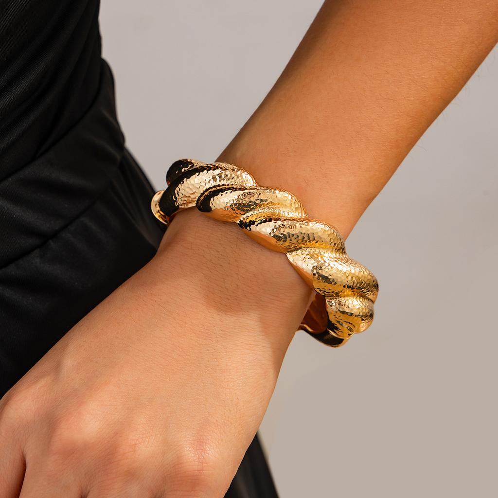 Gold Color Hip Hop Metal Irregular Spring Bangles Punk Wide Cuff Geometric Bracelets Couple Women Men Emo Party Jewelry