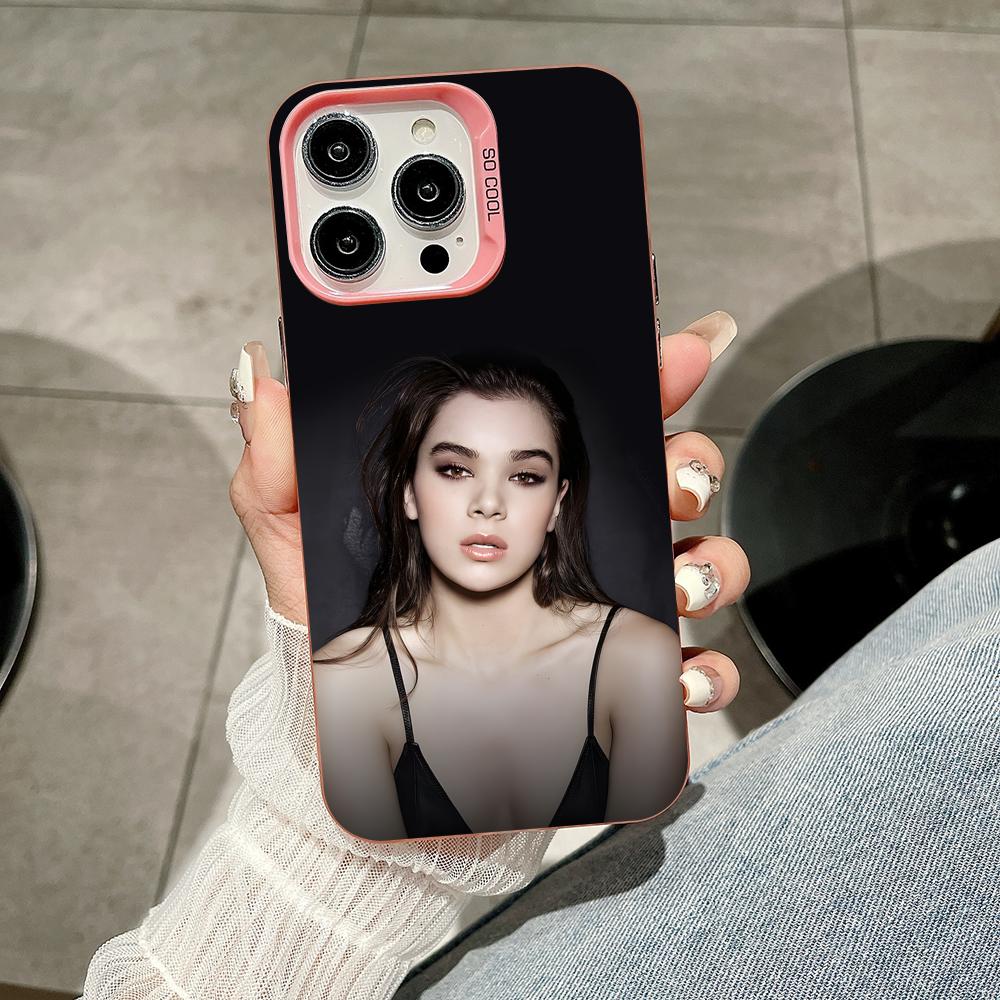 Hailee Steinfeld Pink Translucent Mobile Phone Case for iPhone 17 16 15 14 13 12 11 X XR XS 8 7 Air Pro Max Plus Colorful Cover