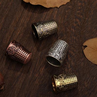 DIY Craft Retro Szycie Naparstek Ochraniacze na palce Szycie Ochraniacz na palce Pierścień Naparstek Haft