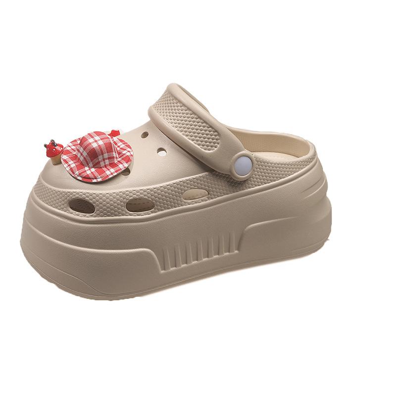 Super thick-soled hole shoes for women's summer wear 2025 new cute seaside non-slip beach bag head sandals for women