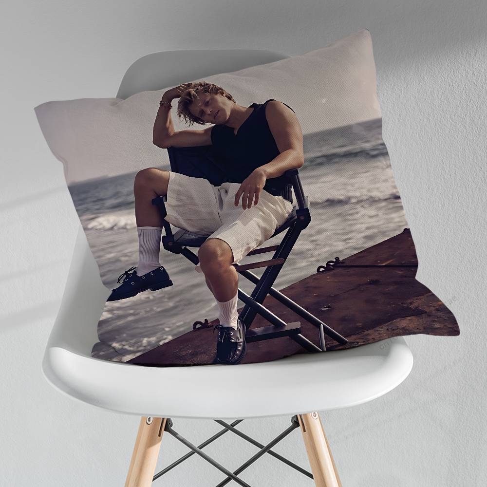RRudy Actor PPankow Throw Pillow Case Living Room Sofa Cushion Cover For Home Bedroom Decoration Protector