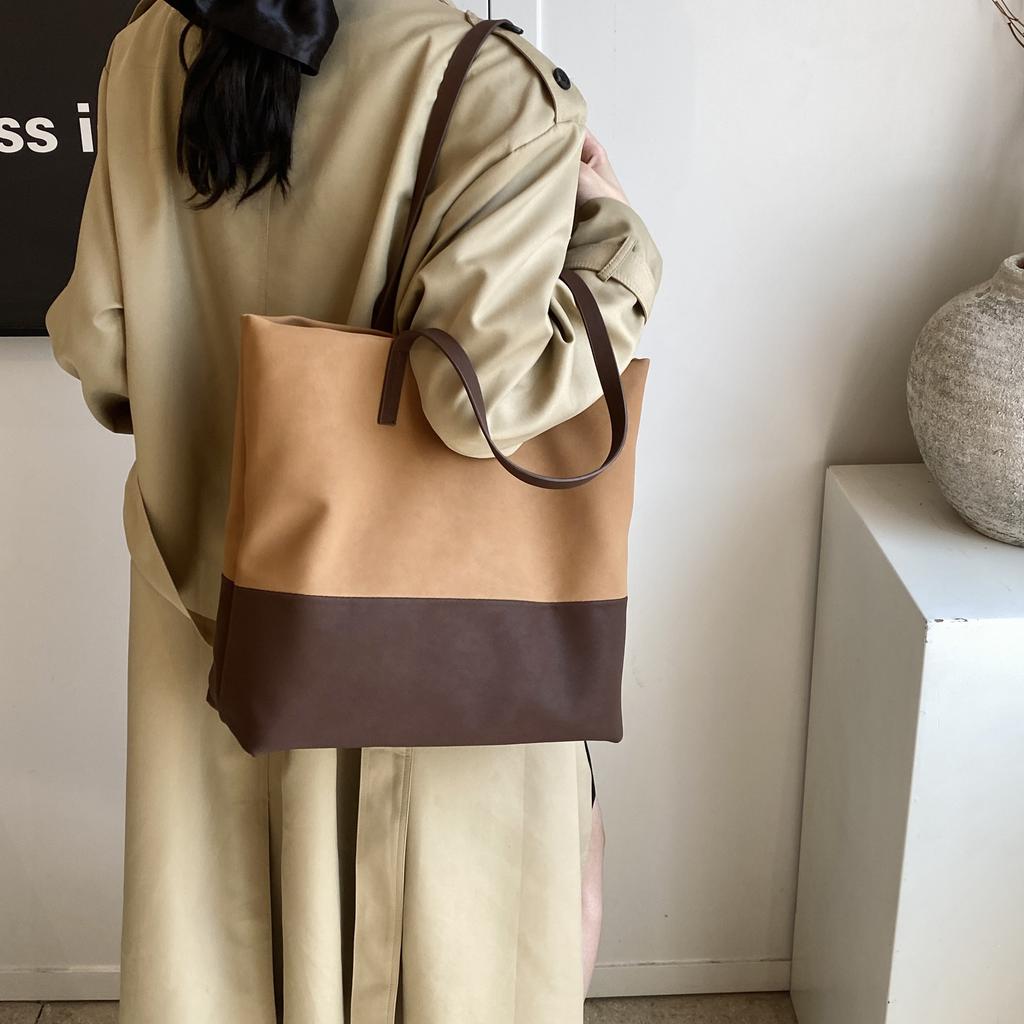 Neue Große Kapazität Mode Farbe Kontrastierender Stoffbeutel Segeltuchbeutel Einzelne Schulter Handgehaltene Damen Tasche Lässige Tragetasche