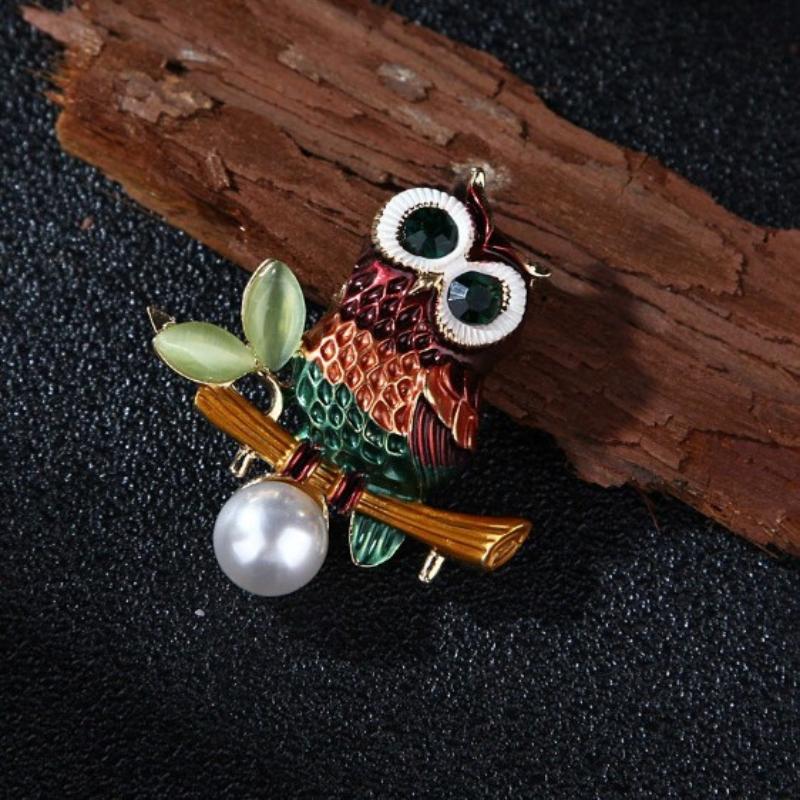 Broche Chouette Cartoon Exquise Vintage Broches Corsage Animal Tempérament Bijoux Polyvalents Accessoires Vêtements Cadeaux