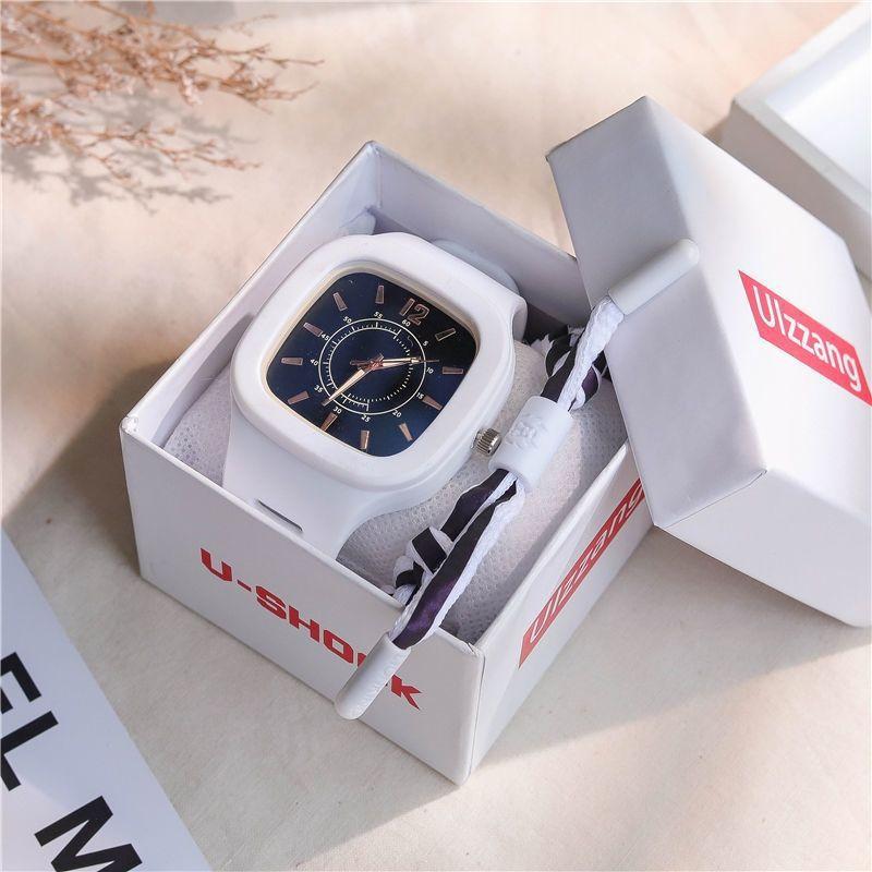 Fashion Women Watches Square Dial Pin Buckle Quartz Watch Women Luxury Ladies Electronic Wristwatches Silicone Female Clock Gift
