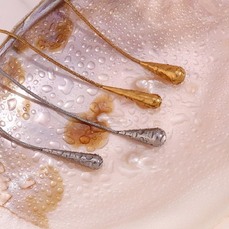 Versatile Two Tone Teardrop Pendant Necklace In Stainless Steel Adjustable for Casual or Formal Occasions