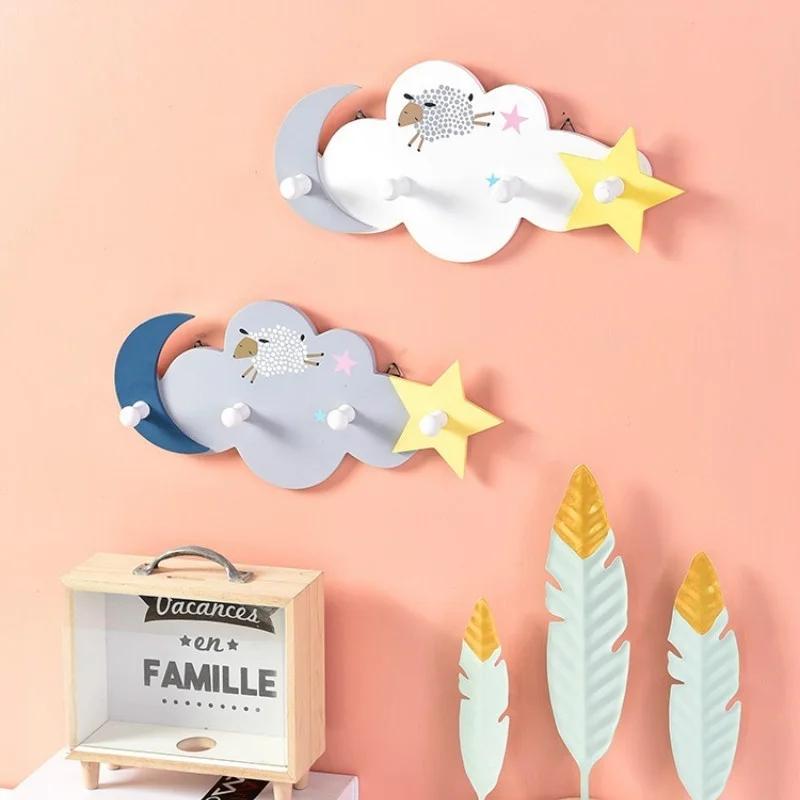 Creative Cloud Cartoon Wood Hook Wall Hanging Door Hat Coat Hook Bathroom Decoration Star and Moon Four Hooks LS