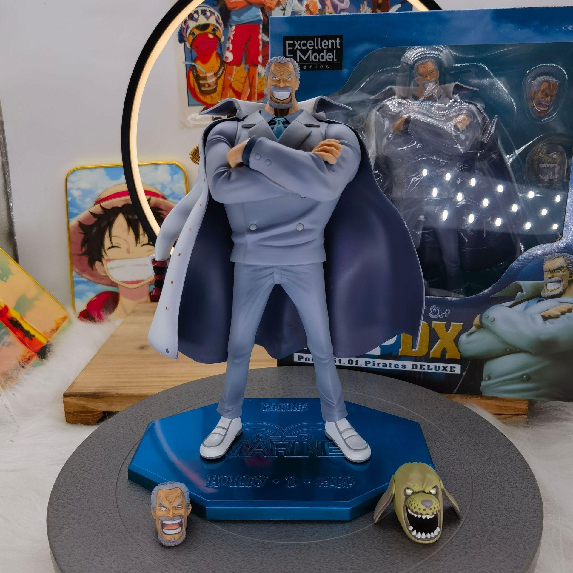 

POP One Piece Figure Monkey.D.Garp 26CM Anime PVC Action Figure Toys 3 Heads Garp Statue Kapu Figure Collectible Model Doll Gift No Retail Box