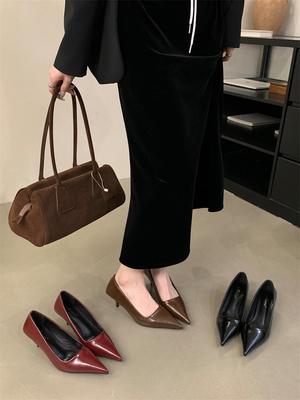 Mode Spitzschuh Damen Pumps 2024 Neuheiten Schwarz Braun Rot Dünne Hohe Absätze Flache Slipper Pumps Stiletto Sexy Partyschuhe Frau