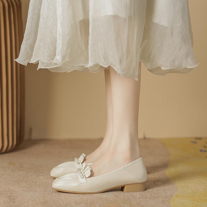 Shallow Thick Heel Single Shoes Women's Autumn and Summer New Pearl Pleated Shoes Women's Soft Leather Gentle Single Shoes Women