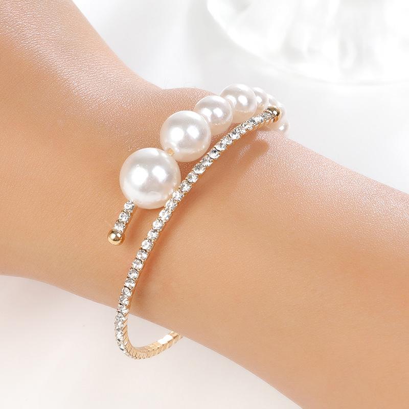 Pulsera de Moda con Pedrería y Perlas para Mujer de Aleación Ajustable Estilo Trendy para el Día a Día