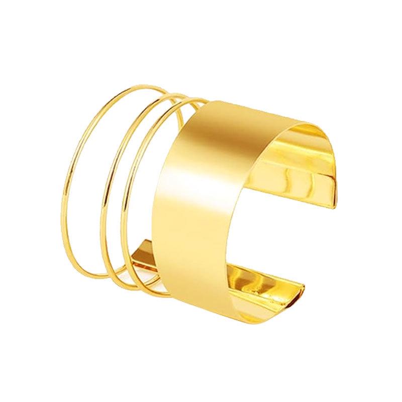 European and American Fashion Jewelry Set: Exaggerated Glossy Metal Hollow Floral Bracelet