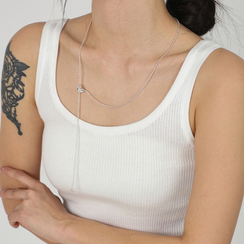 URBANIA Silver Heart Chain Drop Necklace DDA0046