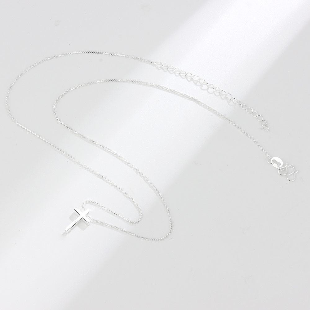 Heart Cross Zircon Pendant Necklace Delicate Clavicle Chain Fashionable Women Jewelry Accessory