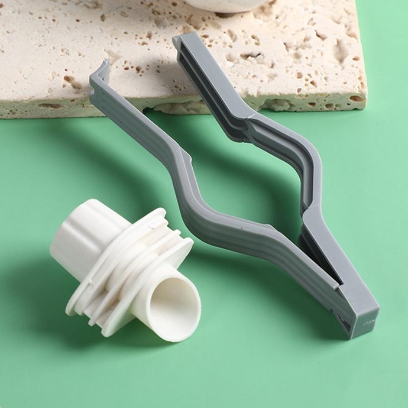 Sealing Clip for Moisture-proof Discharge Nozzle of Kitchen Seasoning Food Preservation Clip Gadget Kitchen Accessories
