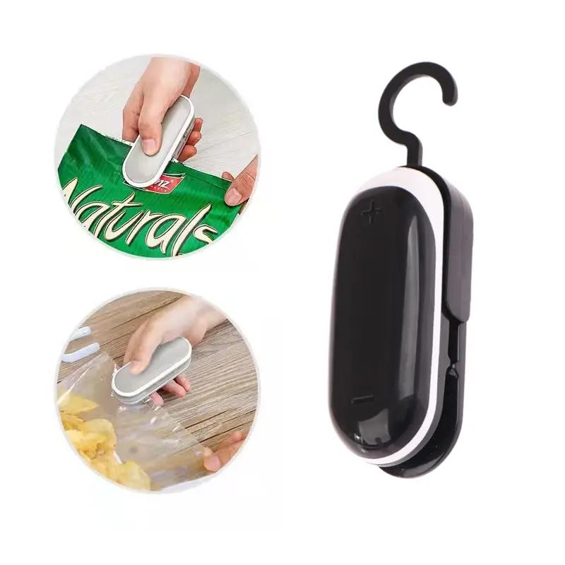 Mini Portable Sealing Machine Hand Pressure Sealing Clamp Food Fruit Preservation Sealing Clip
