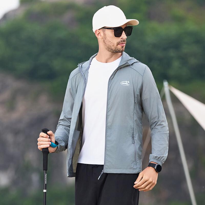 JEEP Men's Lightweight Hooded Sun Protection Jacket