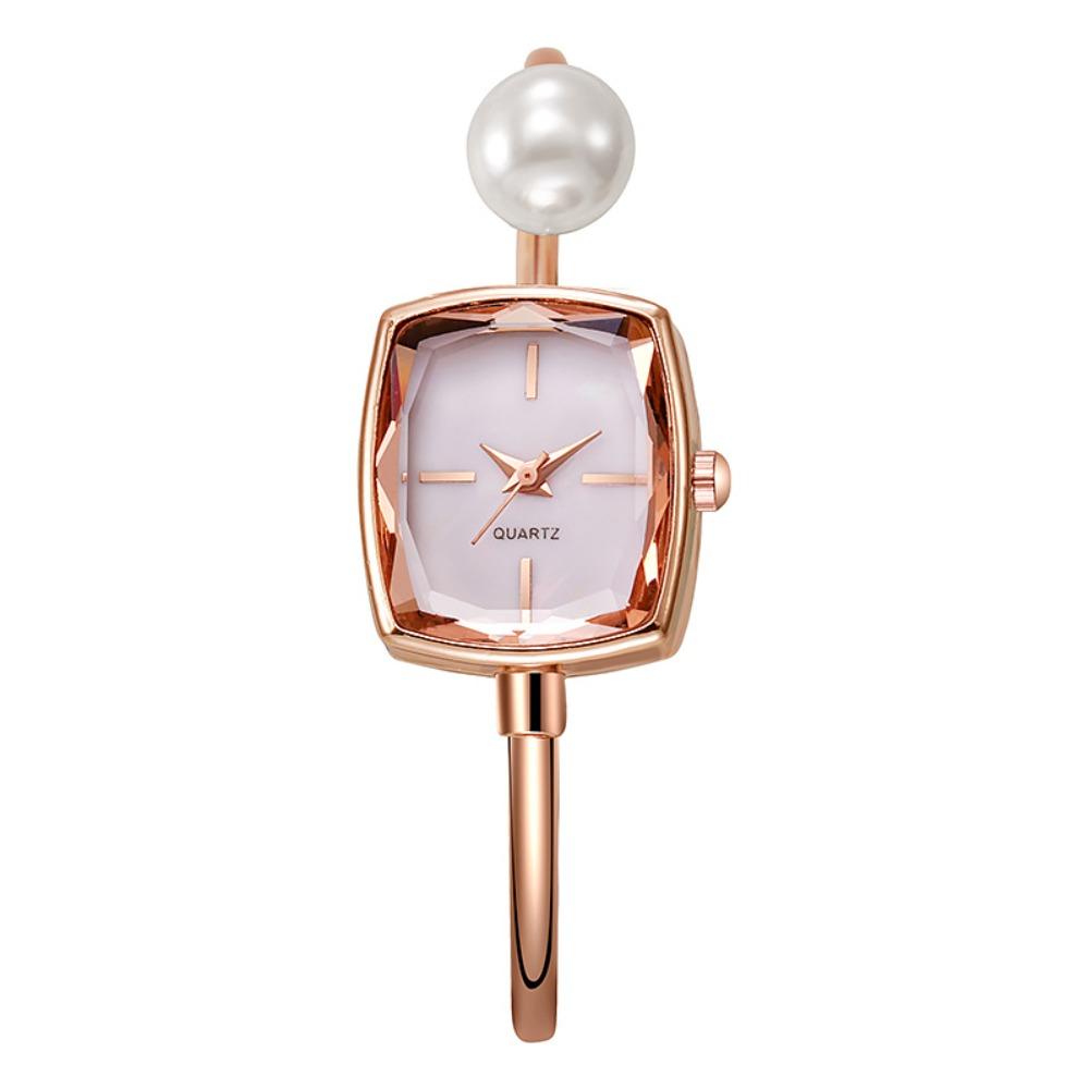 Retro Bracelet Wristwatch Luxury Pearl Rhinestone Diamond Bracelet Watch Exquisite Design Montre Femme Ladies Accessories
