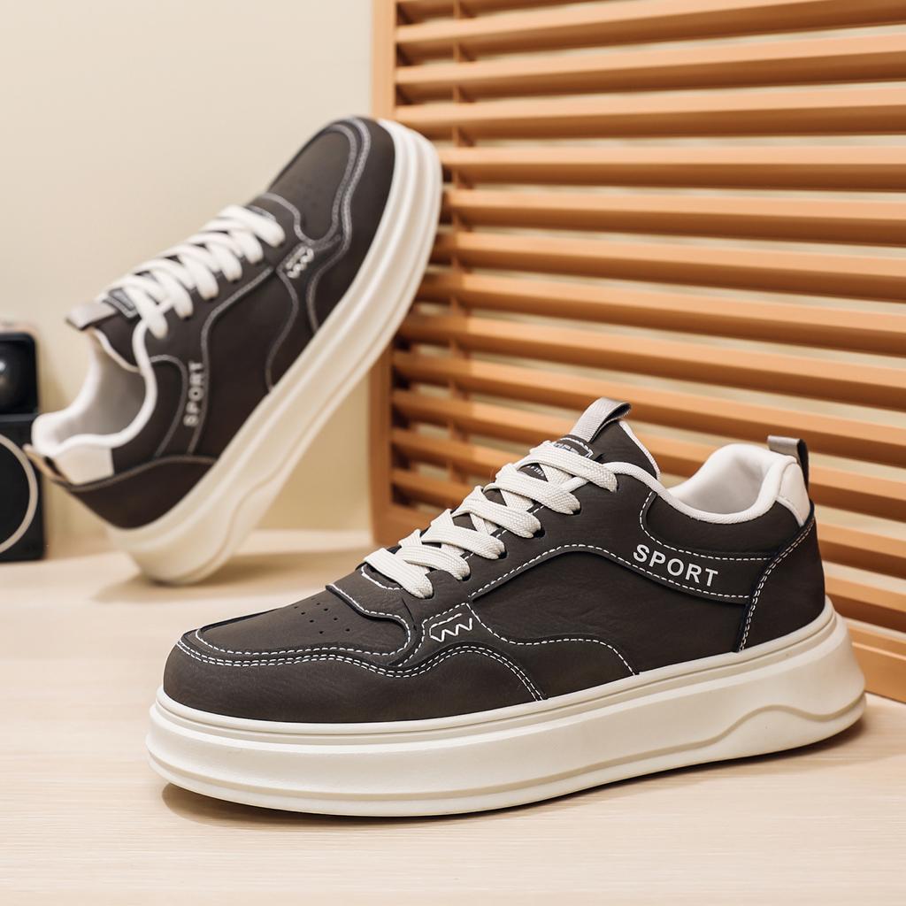 Men Thick Sole Casual Sneakers Korean Style Walking Board Shoes Comfortable Street Travel Daily Footwear Sizes 39-44