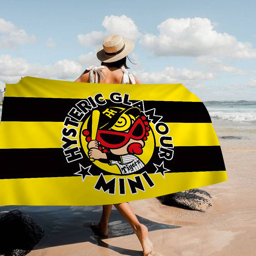 Japan Fashion Hysteric Mini Microfiber Beach Towel Absorbent Quick Dry Soft Yoga Swimming Resort Mountain Climbing Towel