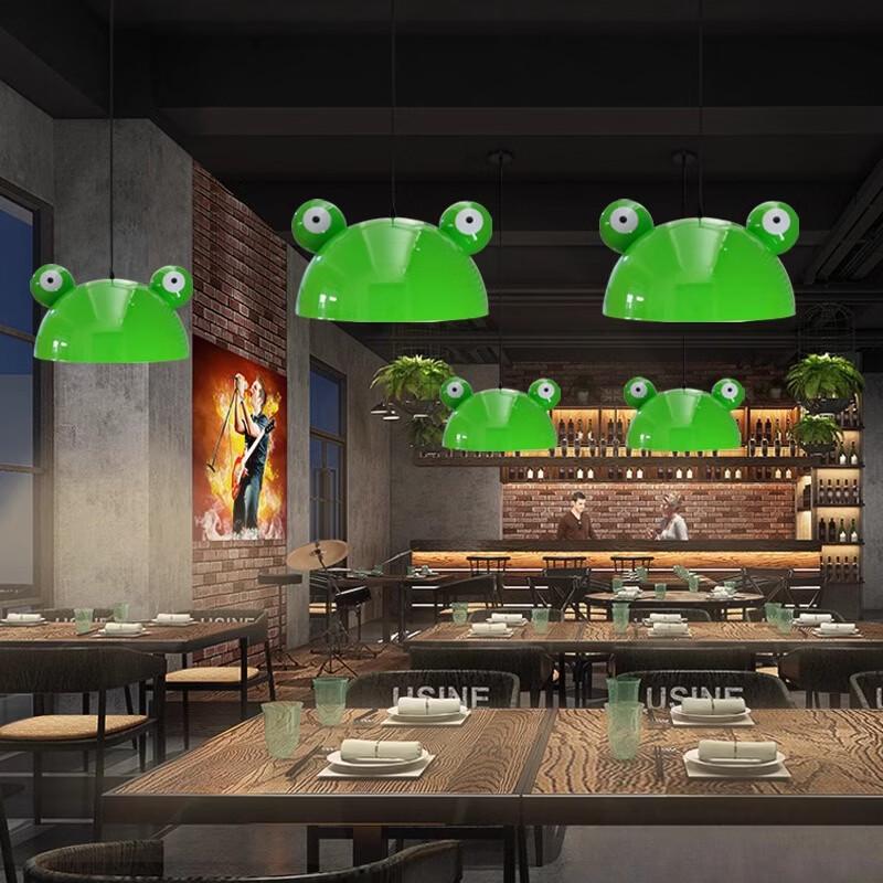 Creative Industrial Style Frog Chandelier