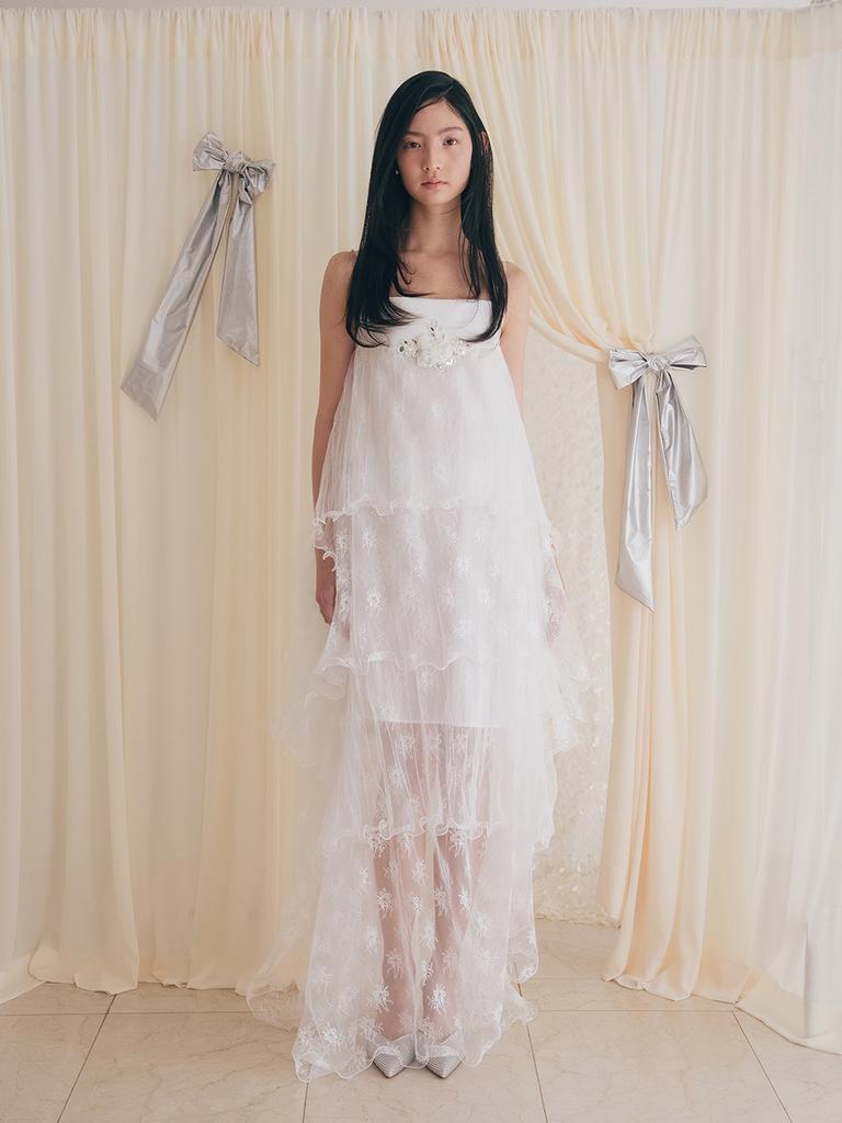 Ganiesong Bridal Wave To Moon Dress_White