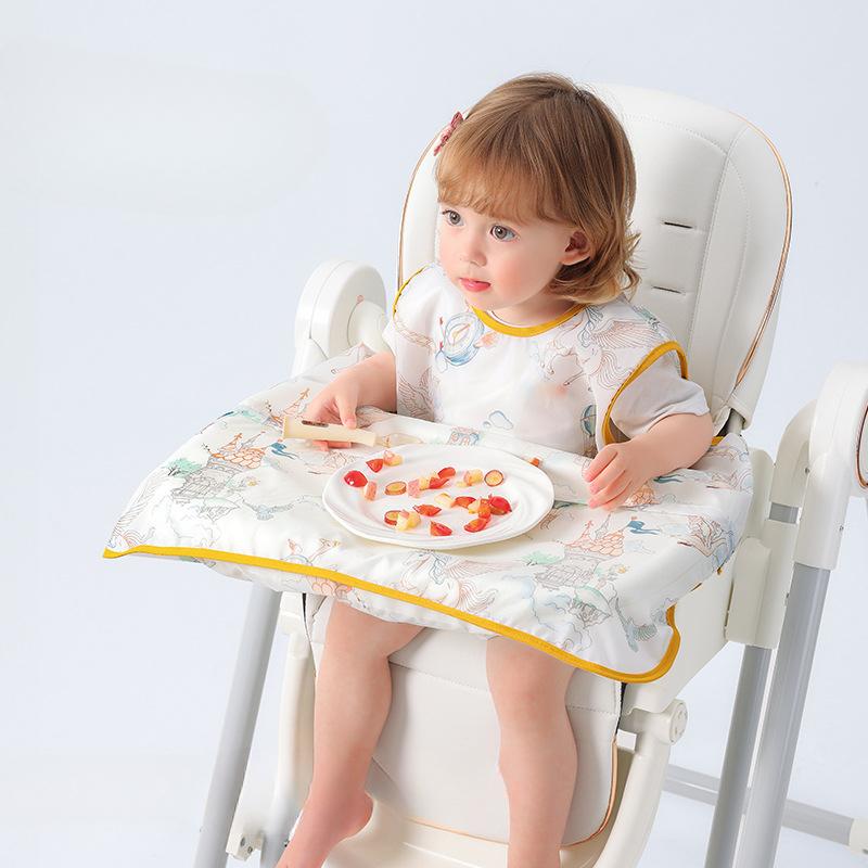 

Регулируемый детский слюнявчик для удобного кормления в стульчике для кормления Q