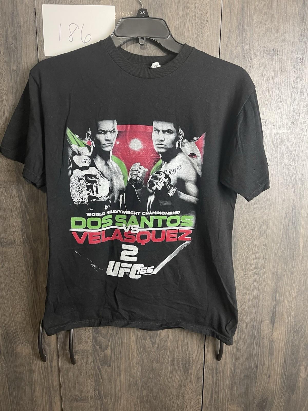 2012 UFC Dosantos Vs Valsquez 2 UFC 155 T-Shirt Adult Medium Black Unisex T-Shirt M