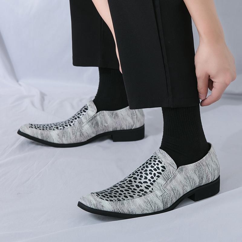 Fashion Summer New Leopard Print Men's Shoes Pointed Slip-on High Quality Leather Oxford Shoes Office Dress Shoes Luxury Wedding Shoes