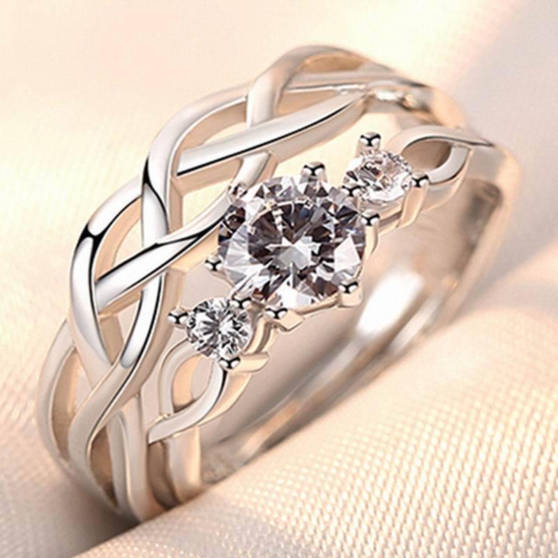 Korean Style Zircon Couple Rings: Elegant, Versatile, Adjustable Crown Design for Men and Women