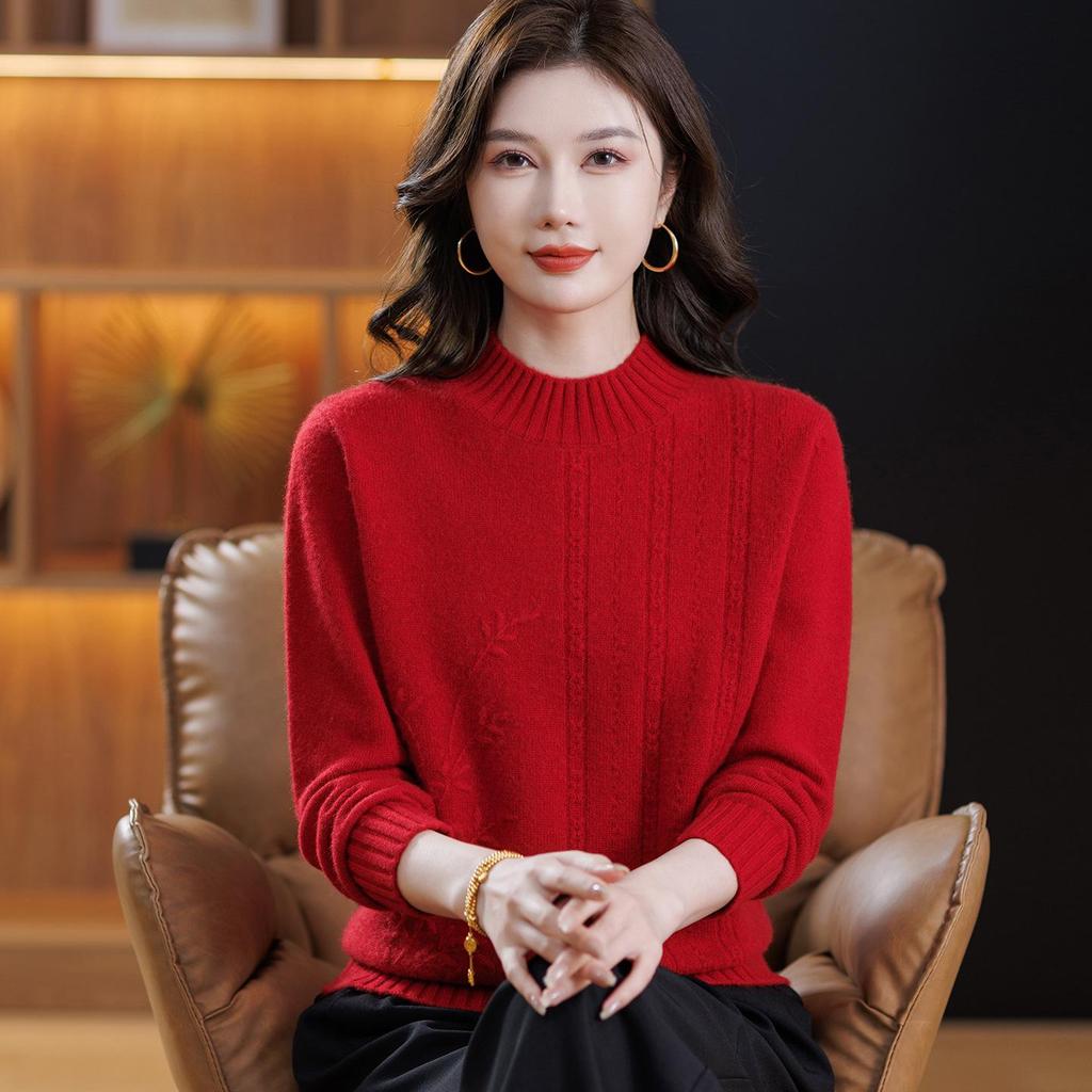 High-Grade Wool Sweater: Semi-High Collar, Fashionable Embroidery, Thick Knit for Middle-Aged/Elderly Women, Winter Warmth.