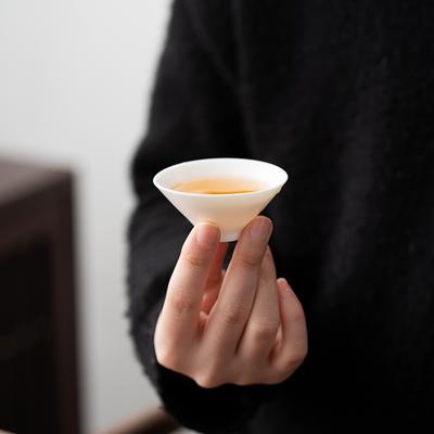 Kézzel készített nyers érces faggyú jáde fehér porcelán kalap csésze kerámia teáscsésze kis teáscsésze kung fu teáskészlet csésze Dehua fehér porcelán