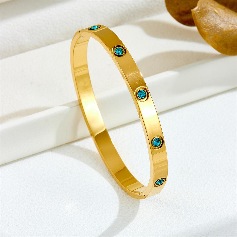 2026 Fashion Bracelet, High-end Temperament Elegant Jewelry Light Luxury Niche Design Love Bracelet