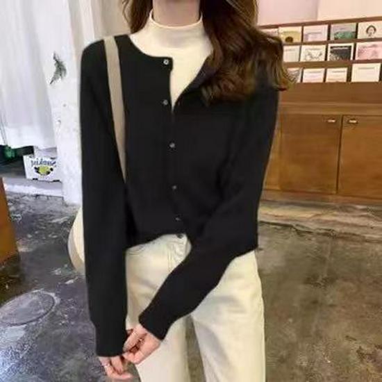 2025 A/W Women's Knit Cardigan: Round Neck, Long Sleeve, Loose Wool Pullover, Comfortable Solid Color Sweater