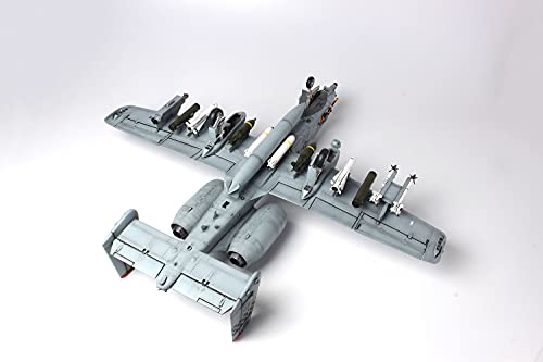Platz/Italeri 1/48 Scale Aircraft Series U.S. Air Force Attack Aircraft A-10C Thunderbolt II Osan AFB Plastic Model Kit TPA-3