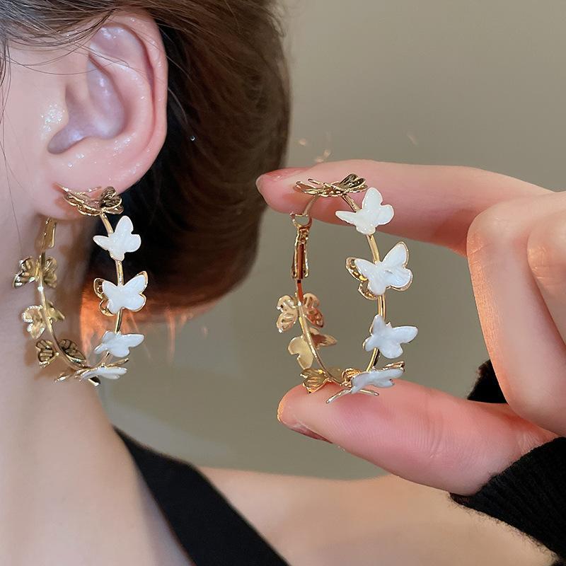 Silver Needle Super Fairy Elegant Bow Flower Stud Earrings French Light Luxury Earrings Literary Style Sweet Versatile Earrings